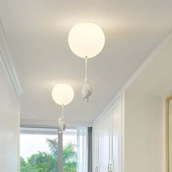 CloudBear – Playful Children's Room Lamp with Balloon