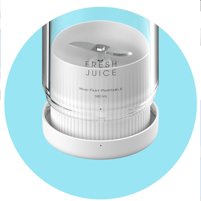 Skanto | Mini Portable Wireless Rechargeable Juicer