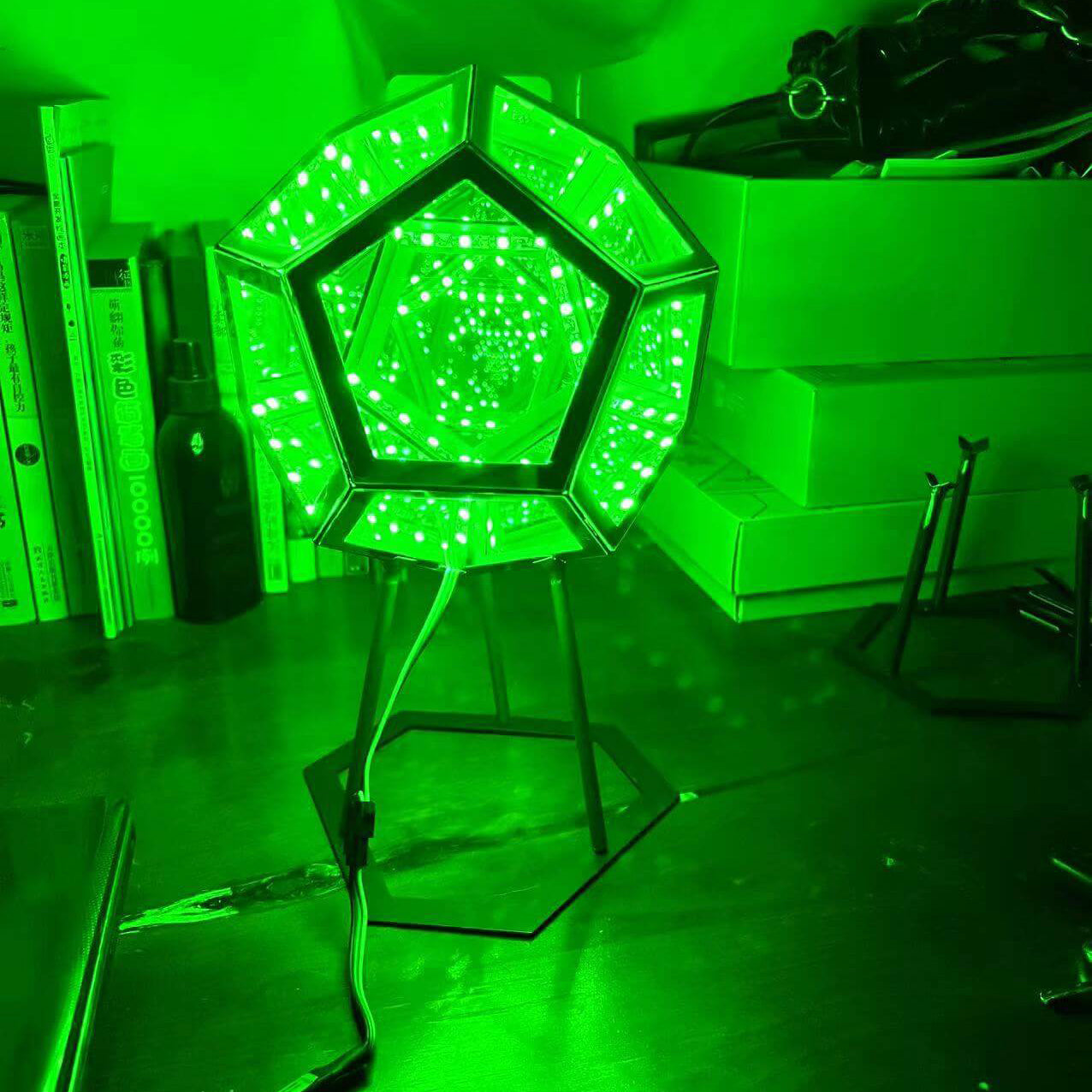 Skanto | Infinity Dodecahedron LED Night Light Art Table Lamp