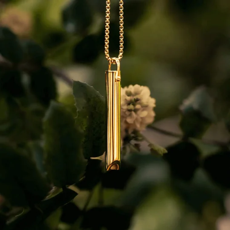 Necklace with breathing exercises | Stainless steel | Alternative to smoking and vaping for anxiety relief
