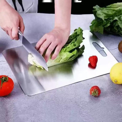 Skanto | TitanPro – High-quality cutting board made of German stainless steel