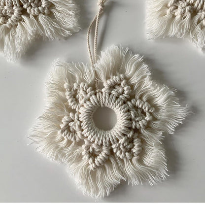 Decorative Macramé Wall Ornament Acalora
