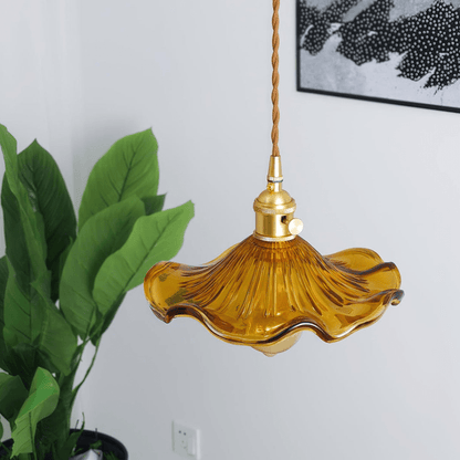 Stylish hibiscus flower lamp Bowlift