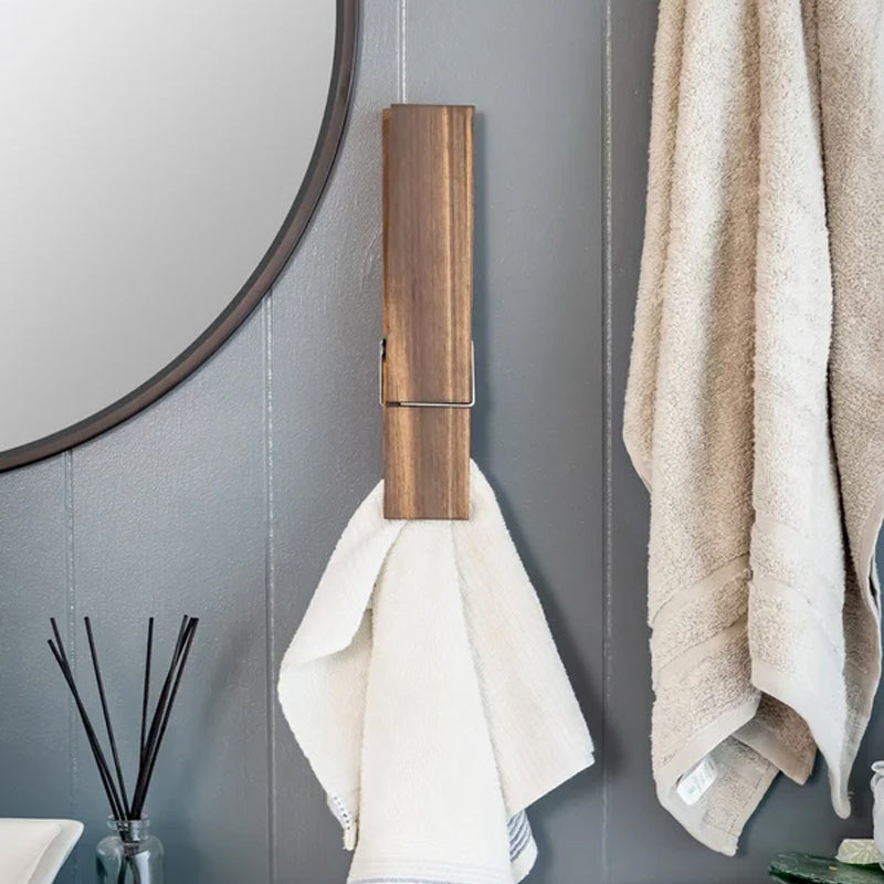 Skanto | Clothesline Bathroom Towel Holder