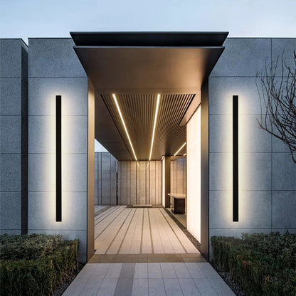 GarduruBold LED Wall Lamp - Fine Metal Design for Modern Rooms