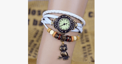 Vintage wristwatch with owl and Boho-chic bracelet – Woven cuff-style wristwatch for a trendy look!