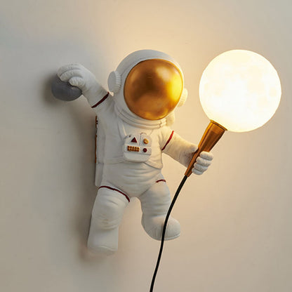 Skanto Skanto | CosmoBuddy Astronaut Wall Lamp | Creative Design | Resin & ABS | LED Bedroom Lamp