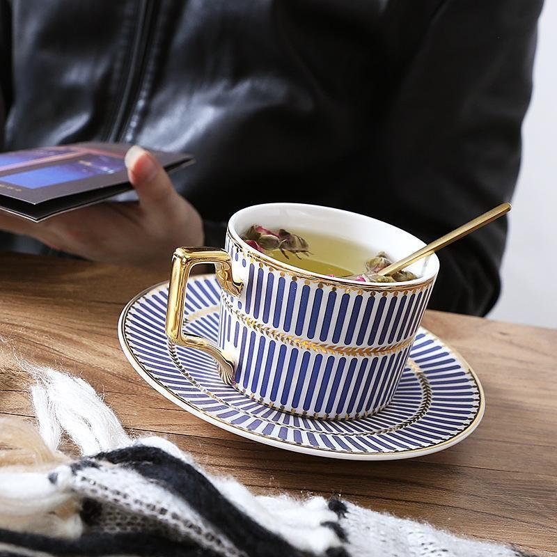 Skanto | Coffee Cups + Saucers + Spoons