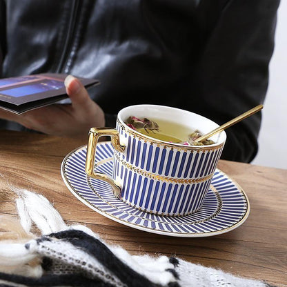 Skanto | Coffee Cups + Saucers + Spoons