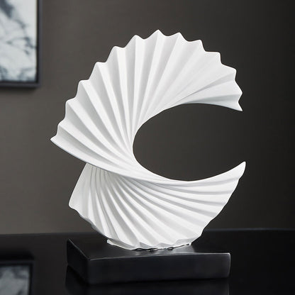 BowLift | Stylish Crescent Moon Sculpture - LunarGrace