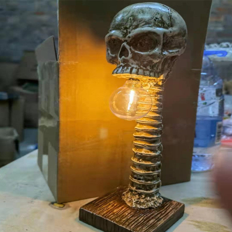 Horror Skull with Spine Lamp