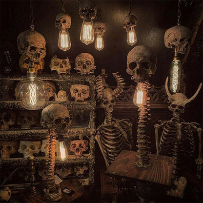 Horror Skull with Spine Lamp