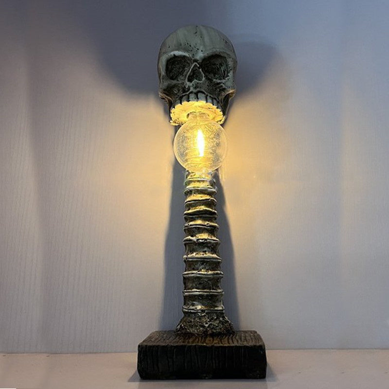 Horror Skull with Spine Lamp