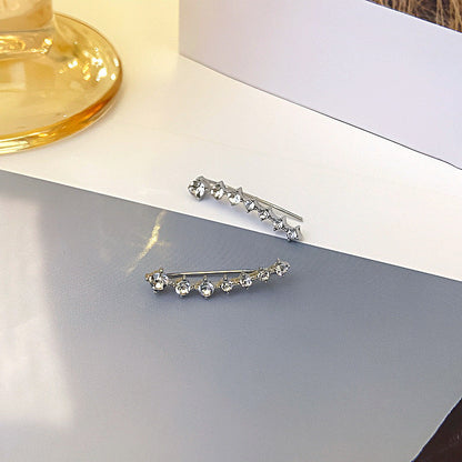 Skanto | Seven Star Diamond Stud Earrings