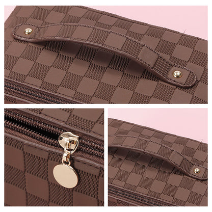 Skanto | Vintage Pattern Handheld Makeup Bag