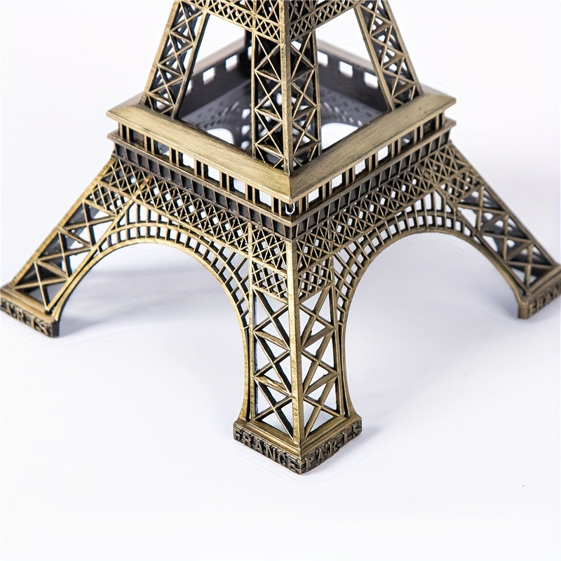 Skanto | Eiffel Tower Metal Sculpture