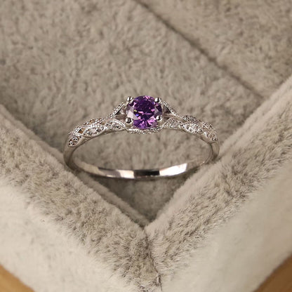 Skanto | Minimalist Amethyst & Zircon Ring - Nova