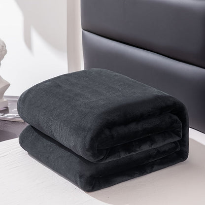 Luxurious flannel blanket for cozy home & travel