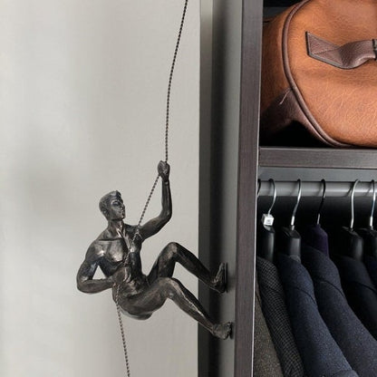 BowLift | Climber Sculpture