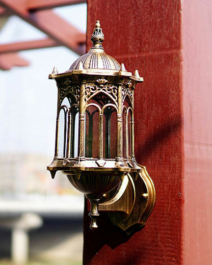 Skanto | Antique Gold Outdoor Wall Lamp