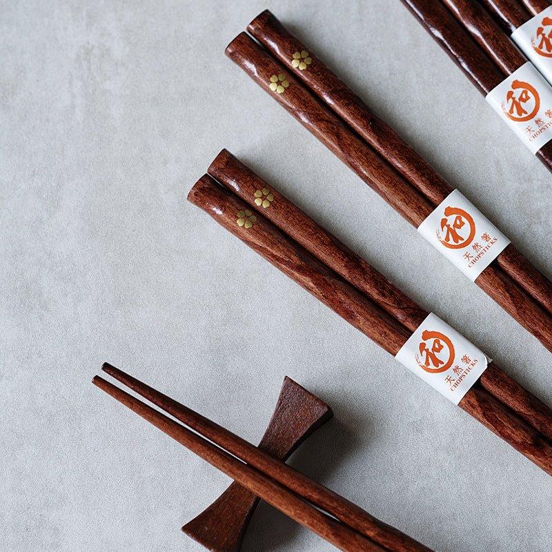 Japanese Golden Sakura Wooden Chopsticks Set | Brehn