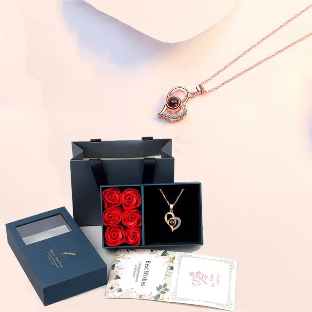 Skanto | 100 Languages "I Love You" Necklace