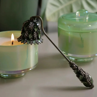 BowLift | Velisse Candle Snuffer