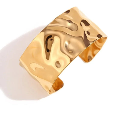 BowLift | 18k Hammered Texture Bangle Bracelets