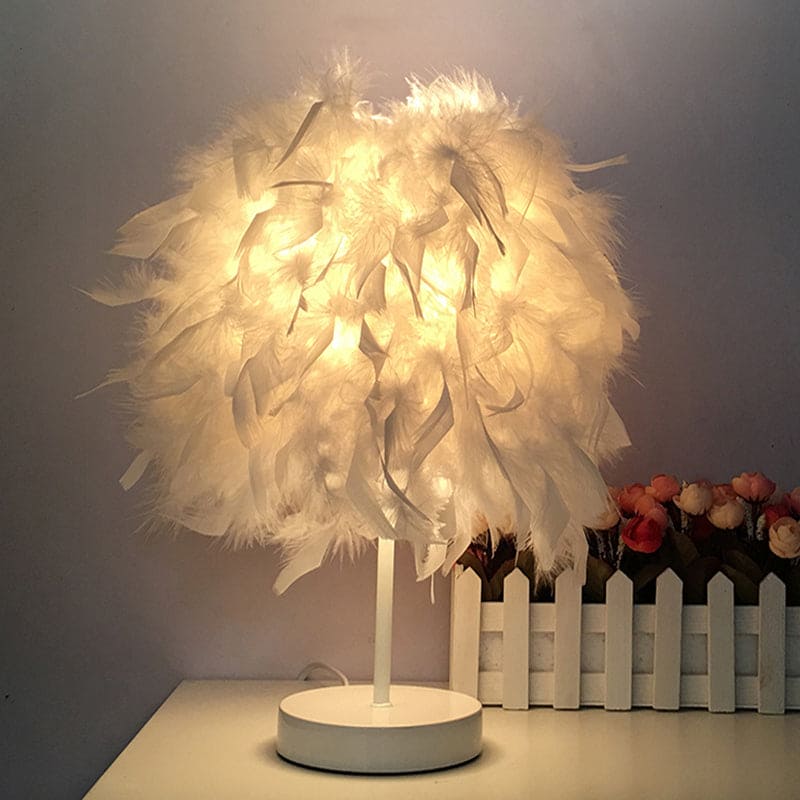 Round Feather Lamp - Decorative Table Lamp for Living Room, Bedside Table & Battery, Dimmable, Wireless | Karnz