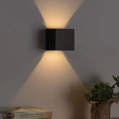 BowLift | Adjustable Wall Light