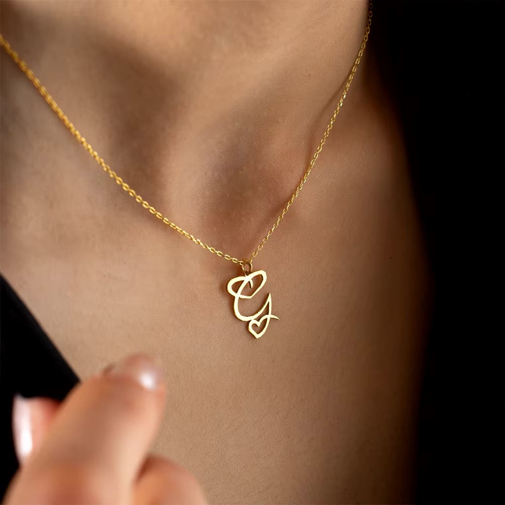 Skanto | Dainty Heart Letter Initial Necklace