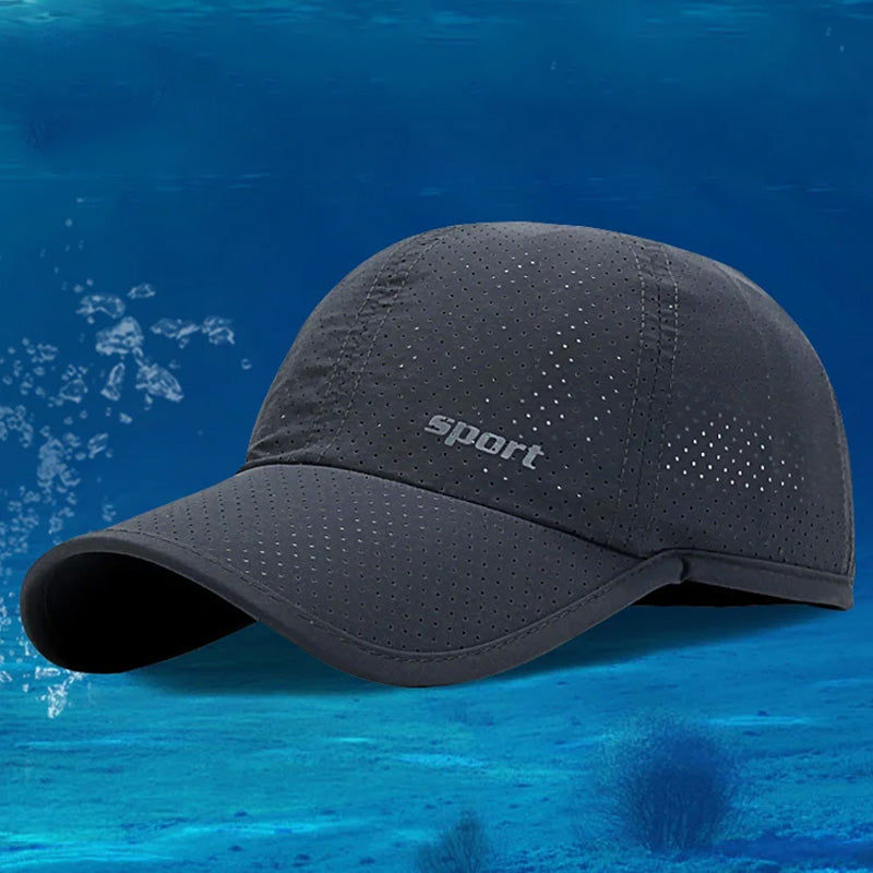 Breathable sun hat with brim