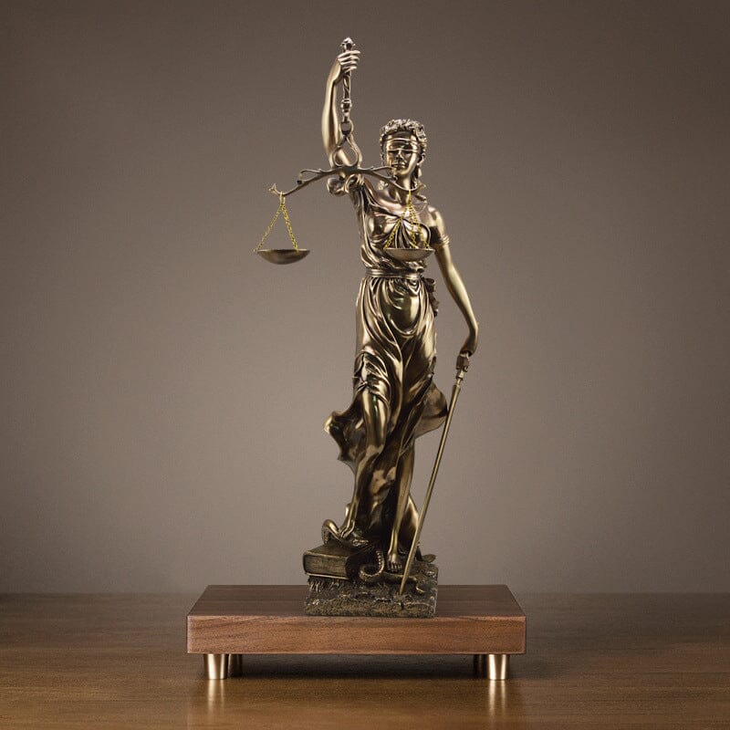 Goddess of Justice Statue Decoration | Karnz
