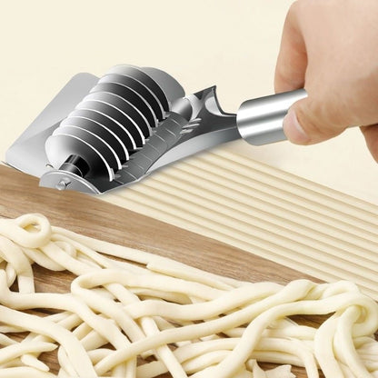 Noodle Spaghetti Cutter Roller | Bowlift