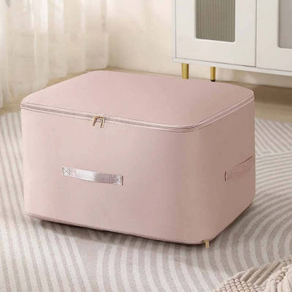 Extremely space-saving, self-compressing organizer
