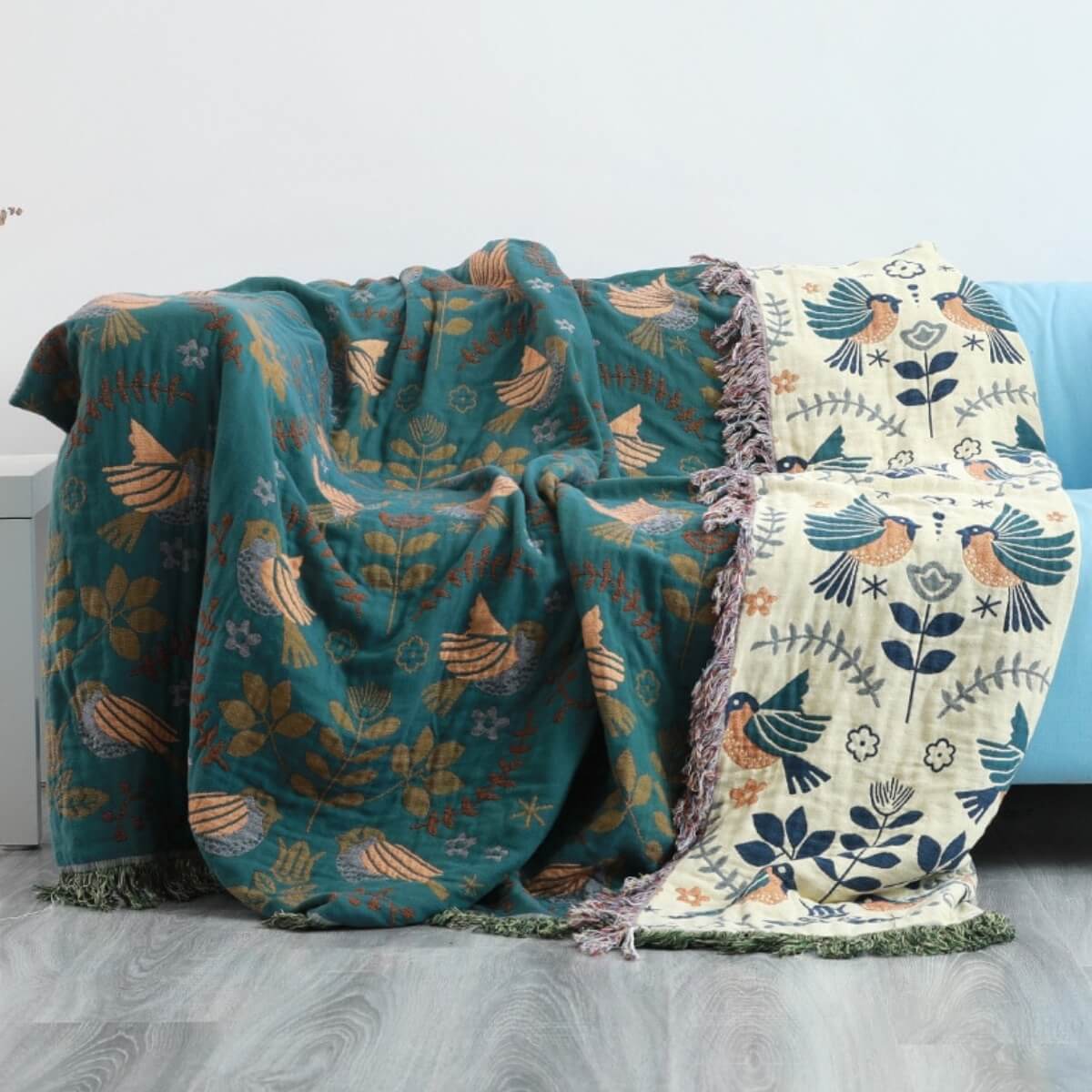 Skanto | Reversible Scandinavian Bird Throw Blanket