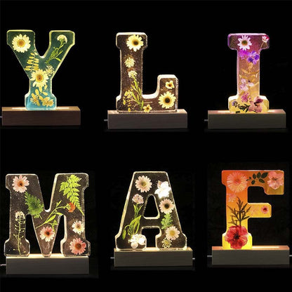 Sandsberg | Resin Flower Night Light | Letter-shaped LED Decorative Lamp