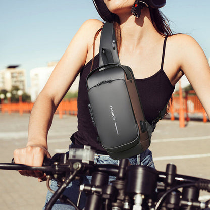 Skanto | Anti-theft Shoulder Bag with USB Charging Port