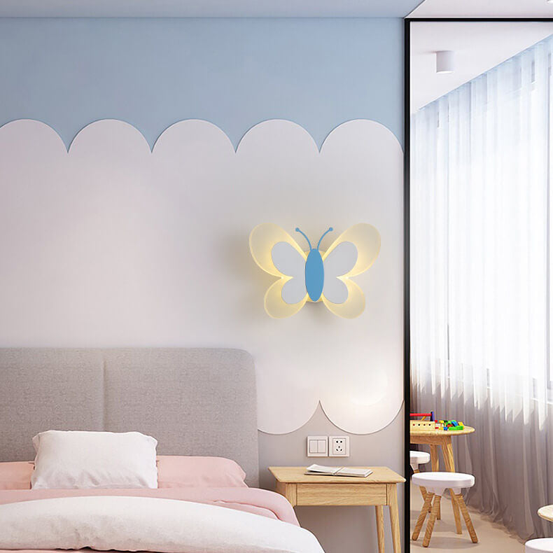 Skanto | LuminoArt – Butterfly-Shaped Creative LED Wall Lamp with 1 Light in Acrylic