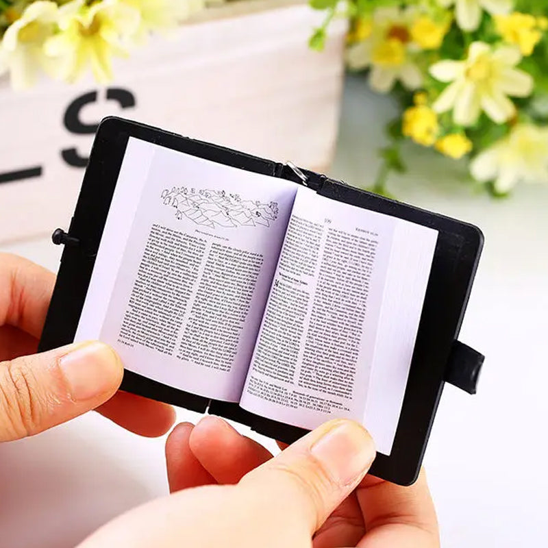 Skanto | Mini Book Bible Keychain