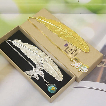 BowLift | Metal Spring Bookmark