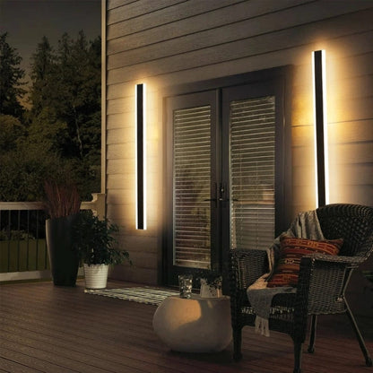 BowLift | Smart LED Outdoor Wall Light with Light Sensor – Remote Control & Dimmable Features