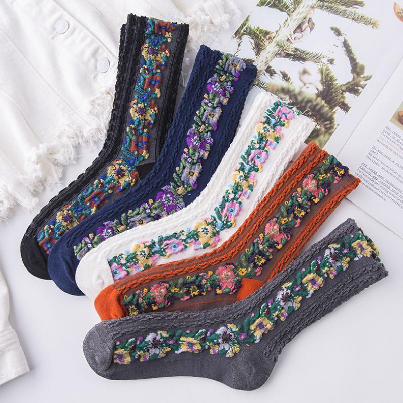 BowLift | Vintage socks with floral embroidery (5 pairs)