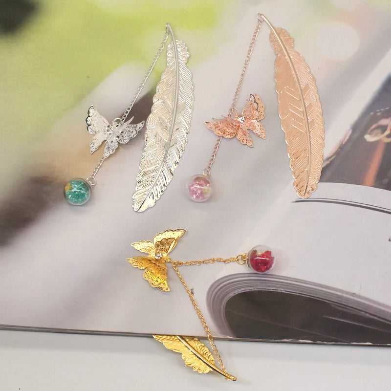 BowLift | Metal Spring Bookmark