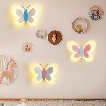 Skanto | LuminoArt – Butterfly-Shaped Creative LED Wall Lamp with 1 Light in Acrylic