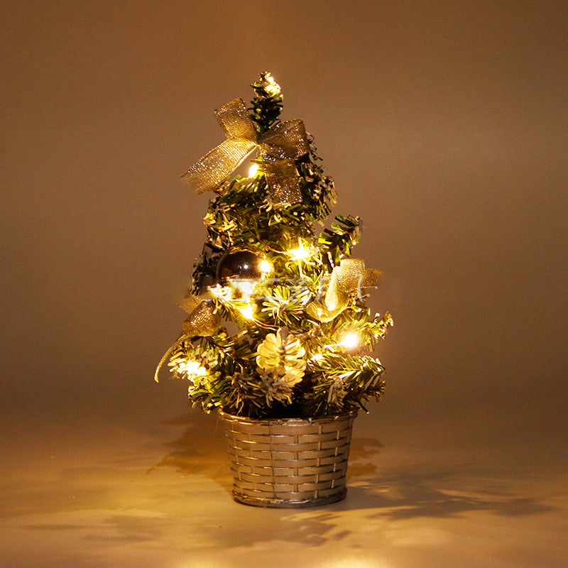 Skanto | Mini Desktop Christmas Trees Decorations