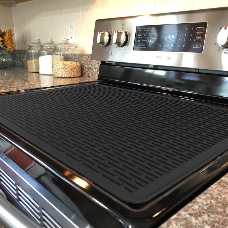 Skanto | Heat-Resistant Silicone Stove Cover Mat & Utensils