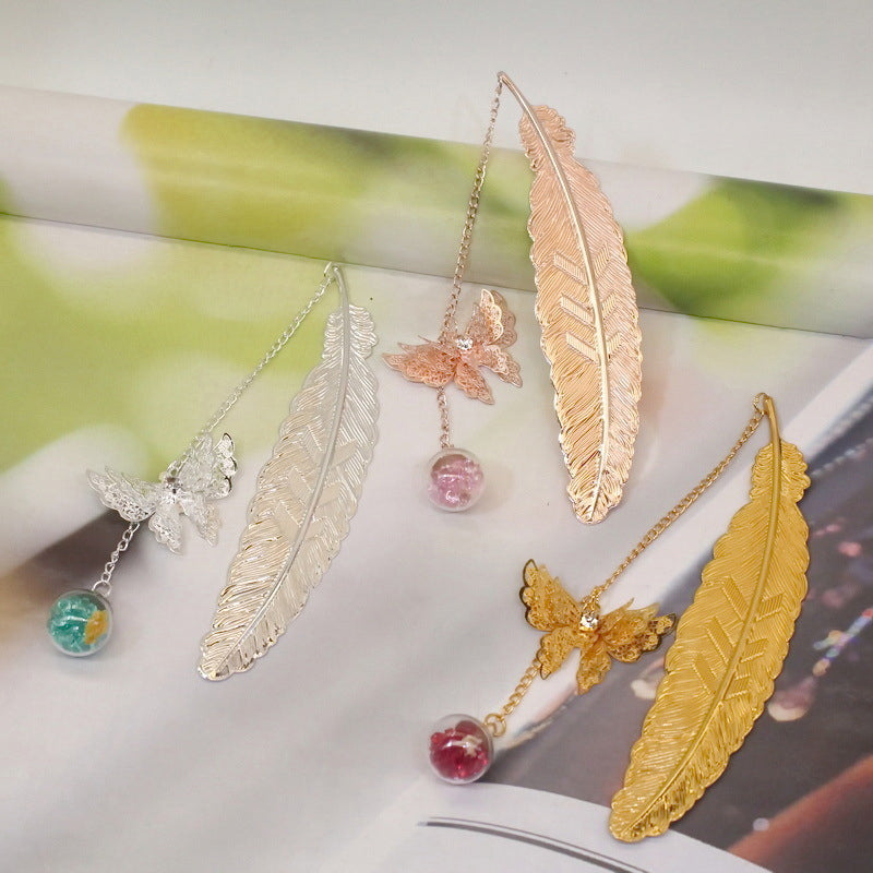 BowLift | Metal Spring Bookmark