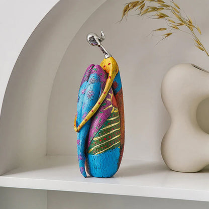 Abstract Colorful Woman Statue | Bowlift