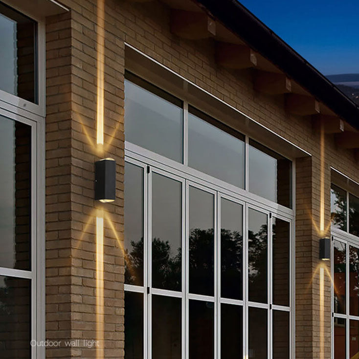 Skanto | Modern Waterproof Rectangular LED Outdoor Wall Light